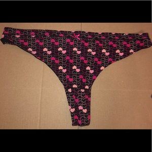 Plus size, Cacique hearts thong! Sweet and sexy!